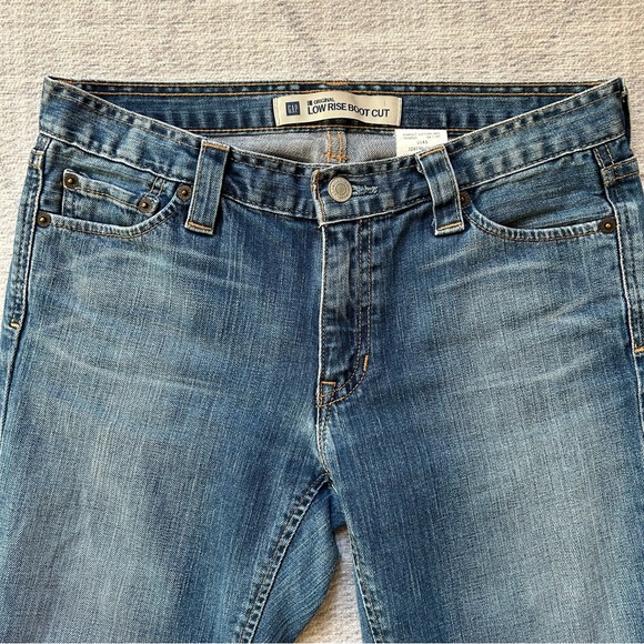 Gap Bootcut Jeans - Picture 4 of 7